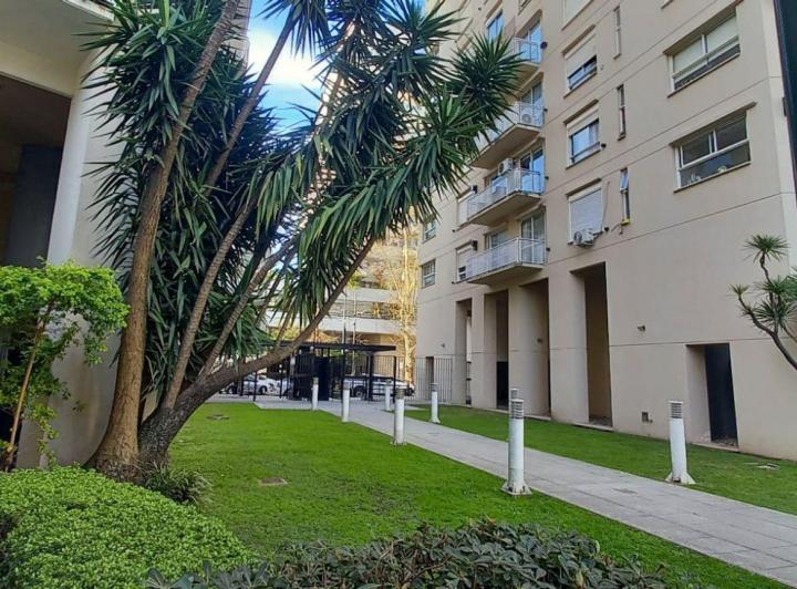 Departamento · 40m² · 2 Ambientes · 1 Cochera