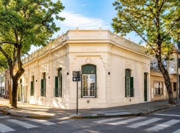 Casa · 160m² · 4 Ambientes · 1 Cochera · Alquiler Comercial en La Plata Centro