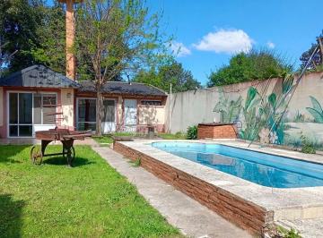 Casa · 180m² · 3 Ambientes · 2 Cocheras · Casa 3 Amb Venta Burzaco Cochera Pileta y Quincho