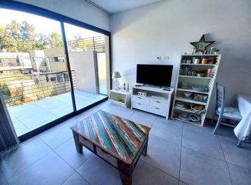 Departamento · 45m² · 2 Ambientes · 1 Cochera · Departamento - Las Cavas