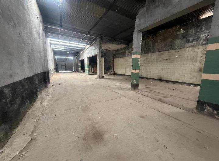 Bodega-Galpón · 398m²