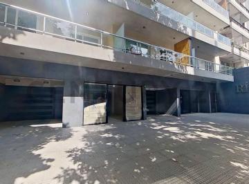 Oficina comercial · 56m² · 2 Ambientes · Venta de Duplez a Estranar en Caballito