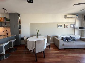 Departamento · 62m² · 3 Ambientes · Venta Depto. 3 Ambientes Luminoso con Sum y Piscina - Flores