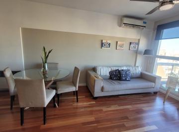 Departamento · 62m² · 3 Ambientes · Venta Depto. 3 Ambientes Luminoso con Sum y Piscina - Flores