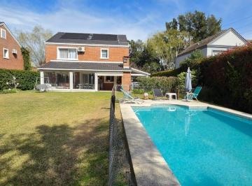 Casa · 198m² · 4 Ambientes · 5 Cocheras · Casa en Venta en Haras La Pradera, Pilar, G. B. a. Zona Norte