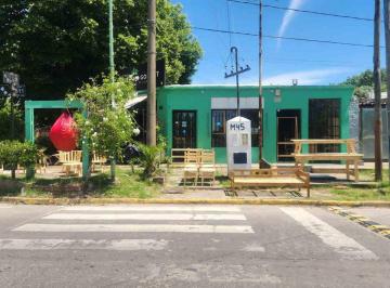 Local comercial · 195m² · 2 Cocheras · Venta de Local Manuel B Gonnet