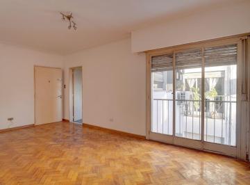 Departamento · 41m² · 2 Ambientes · Venta 2 Ambientes Amplios en Caballito Luminoso