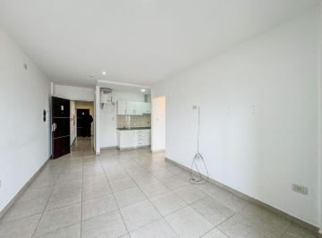 Departamento de 2 ambientes, Resistencia · Excelente Departamento de 2 Ambientes con Amplio Balcón en Macrocentro