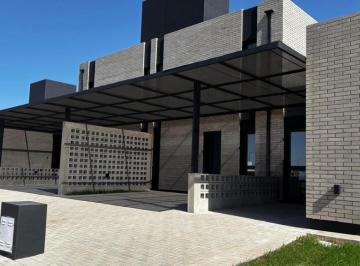Casa · 65m² · 1 Cochera · Duplex en Venta 2 Dorm. en Quebradas de Manantiales