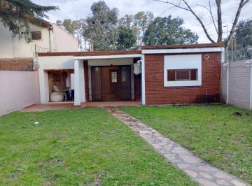 Casa · 92m² · 3 Ambientes · 1 Cochera · Venta Casa 3 Ambientes Apta Credito - Tortuguitas