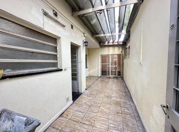 PH · 77m² · 4 Ambientes · PH en Arroyito