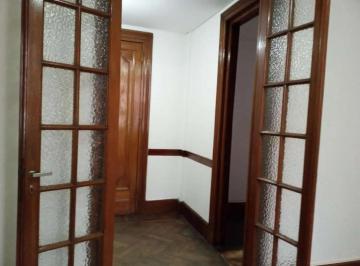Oficina comercial de 2 ambientes, Centro / Microcentro · Oficina 2 Despachos, Baño, Kitchenette, Microcentro Frente Al Obelisco