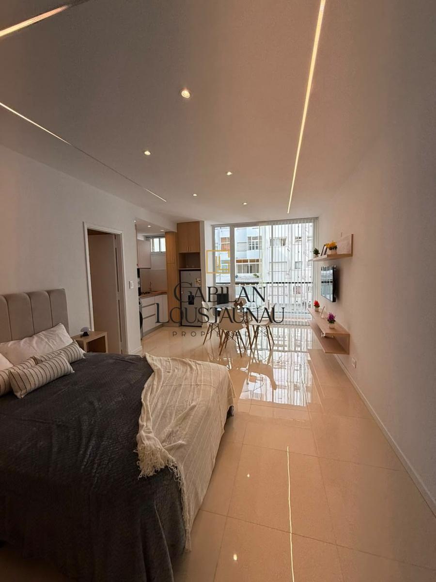 Depto 1 amb, 32m² con balcón y vista al mar — Torreón