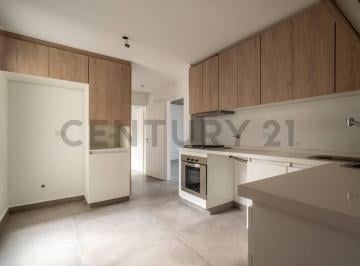 Departamento · 117m² · 4 Ambientes · 1 Cochera · Departamento 4 Ambientes con Cochera en Almagro
