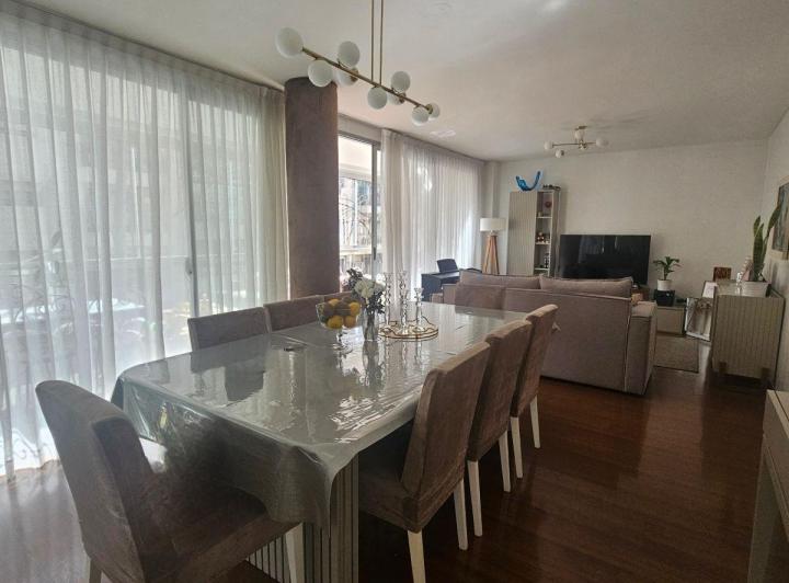 Departamento · 119m² · 4 Ambientes · 1 Cochera