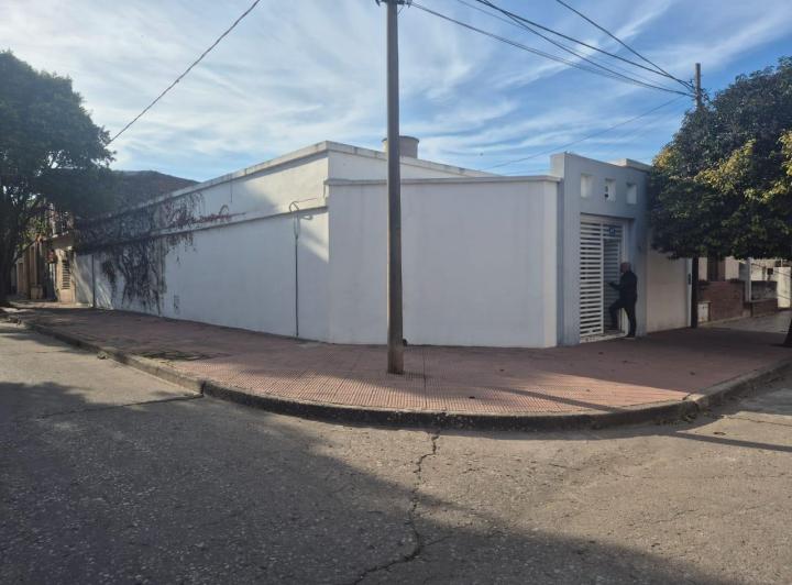 Casa · 104m² · 5 Ambientes