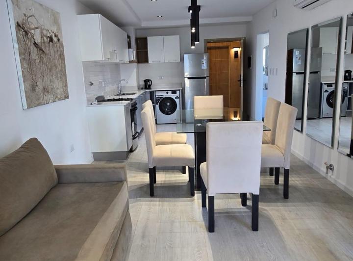 Departamento · 80m² · 2 Ambientes · 1 Cochera