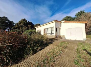 Casa de 3 ambientes, Tornquist · Casa en Venta | Barrio Golf, Sierra de La Ventana