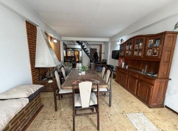PH · 88m² · 4 Ambientes · PH Al Frente 4 Ambientes, Patio, Parrilla y Lavadero Temperley