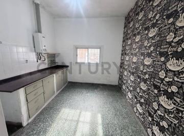 PH · 70m² · 3 Ambientes · 2 Cocheras · Casa 3 Ambientes con Garage Fondo y Amplia Terraza La Tablada