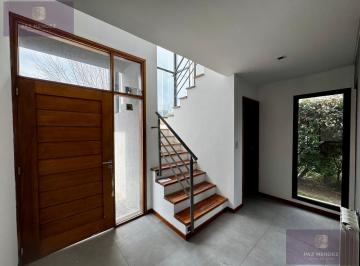 Casa · 200m² · 5 Ambientes · Casa en Altos de Hudson II
