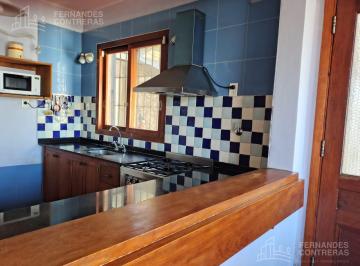 Casa · 150m² · 4 Ambientes · 2 Cocheras · Casa en Venta
