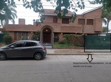 Casa · 250m² · 4 Ambientes · 2 Cocheras · Casa en Alquiler en Villa Belgrano - Arguello - Granja de Funes a 200 m Nuñez