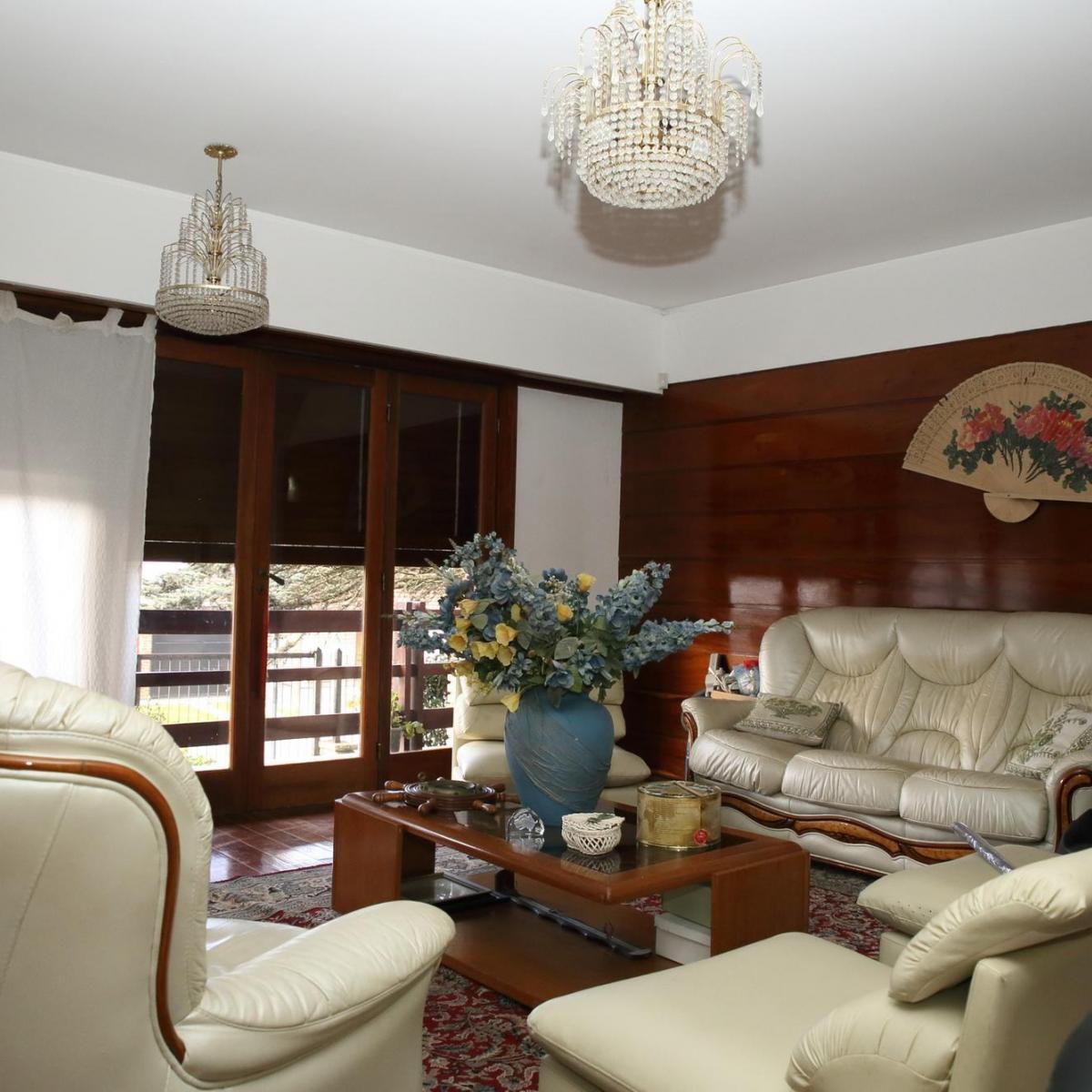Exclusiva residencia en tres niveles – confort, amplitud y excelentes vistas