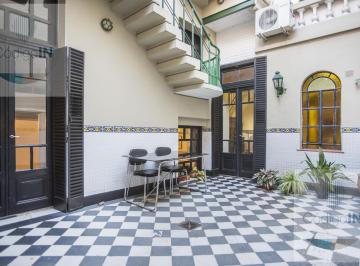 PH · 130m² · 5 Ambientes · Encantador PH de 4 Ambientes con Terraza y Parrilla, Ubicado en El Corazón de Colegiales