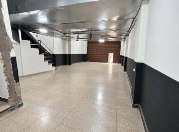 Bodega-Galpón · 180m² · Local en Alquiler en Once, Capital Federal, Buenos Aires