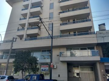 Departamento · 45m² · 2 Ambientes · Departamento en Sarmiento Al 800