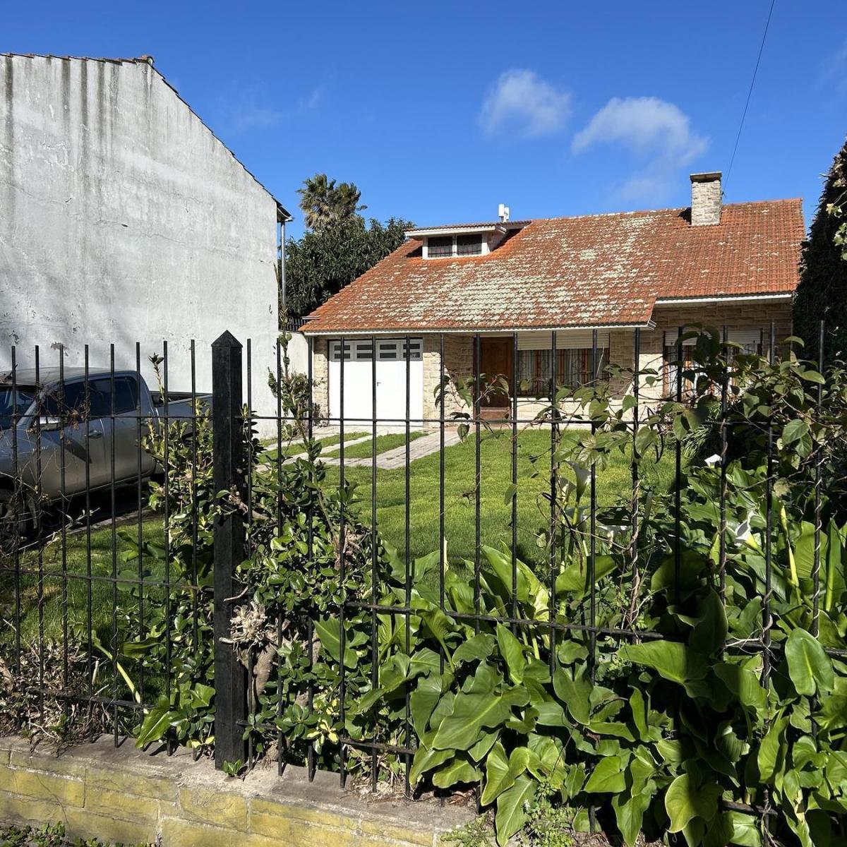 Chalet en estado de origen, 6 amb, 450m² en Punta Mogotes