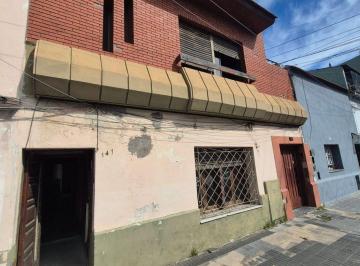 PH · 98m² · 7 Ambientes · PH con 3 Unidades - Apto Crédito - Avellaneda