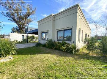 Casa · 154m² · 5 Ambientes · Excelente Lote en San Juan Chico - Gran Oportunidad de Inversión en Hudson