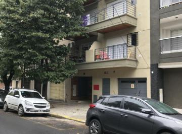 Departamento de 2 ambientes, Liniers · Departamento 2 Amb P 5to. Frente Balcon Aterrazado, Caaguazu 6181 Liniers