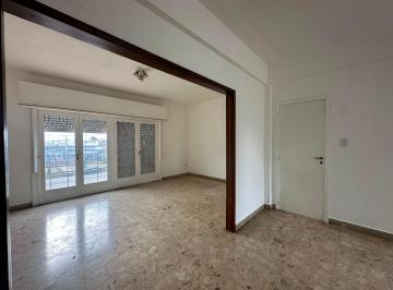 Departamento de 3 ambientes, Lomas de Zamora · Depto 3 Ambientes Sobre Av Pasco