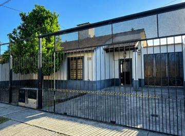 Casa de 5 ambientes, Salta · Casa en Venta en Zona Sur