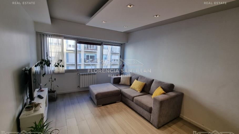 Venta de departamento de 3 ambientes con vista diagonal al mar y cochera en Playa Varese