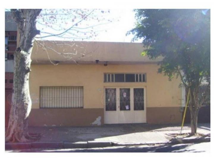 Terreno · 141m² · 5 Ambientes