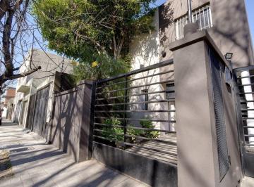 Casa · 89m² · 4 Ambientes · 2 Cocheras · Venta Duplex 4 Amb Villa Adelina Jardin Cochera