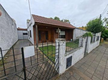 Casa · 150m² · 3 Ambientes · 3 Cocheras · 2 Casas en Venta Malvinas Argentinas Alte. Brown