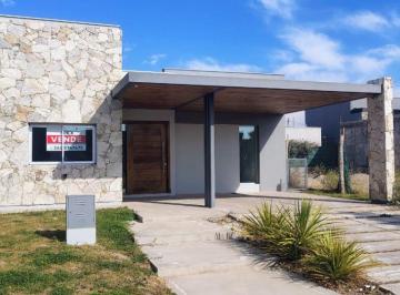 Casa de 3 ambientes, Rodeo de la Cruz · Hermosa Casa en Venta en Barrio Privado Las Cortaderas 3