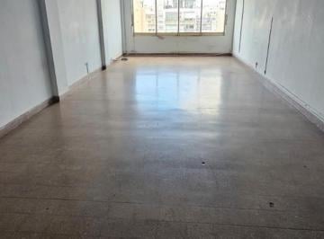 Depósito · 55m² · 1 Ambiente · Depósito en 5to. Piso con Montacarga Sobre Scalabrini Ortiz Al 600