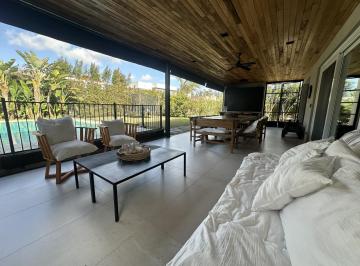 Casa · 284m² · 6 Ambientes · 3 Cocheras · Casa en Venta, 3 Dorm. en Suite, La Comarca