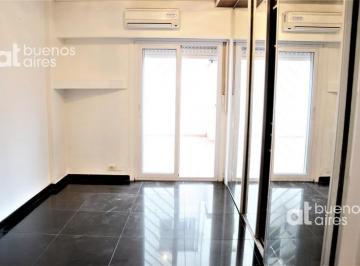 Bodega-Galpón · 26m² · 1 Ambiente · Monoambiente en Balvanera con Patio en Alquiler