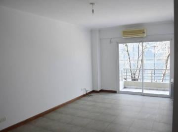 Departamento · 75m² · 3 Ambientes · 1 Cochera · Venta Super Departamento Tres Ambientes en Chacarita