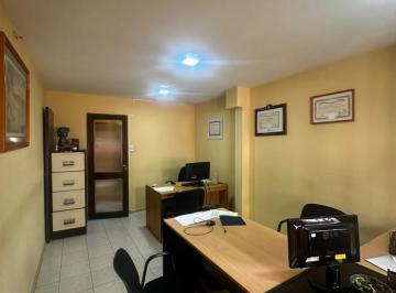 Oficina comercial · 52m² · 4 Ambientes · 1 Cochera · Oficina en Venta en Complejo Santo Domingo, Edificio Genaro Perez.