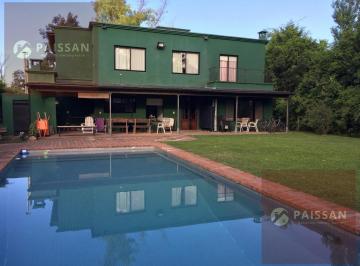Casa · 280m² · 5 Ambientes · 2 Cocheras · Barrio Los Berros Enero