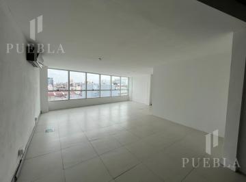 Oficina comercial · 135m² · Alquiler de Oficina - Parque Patricios