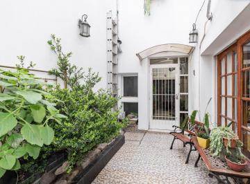 Casa · 123m² · 4 Ambientes · Vta Casa 4 Amb con Patio y Terraza - Caballito
